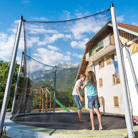 Great Holiday Home Near Lake Annecy Giez Exteriör bild