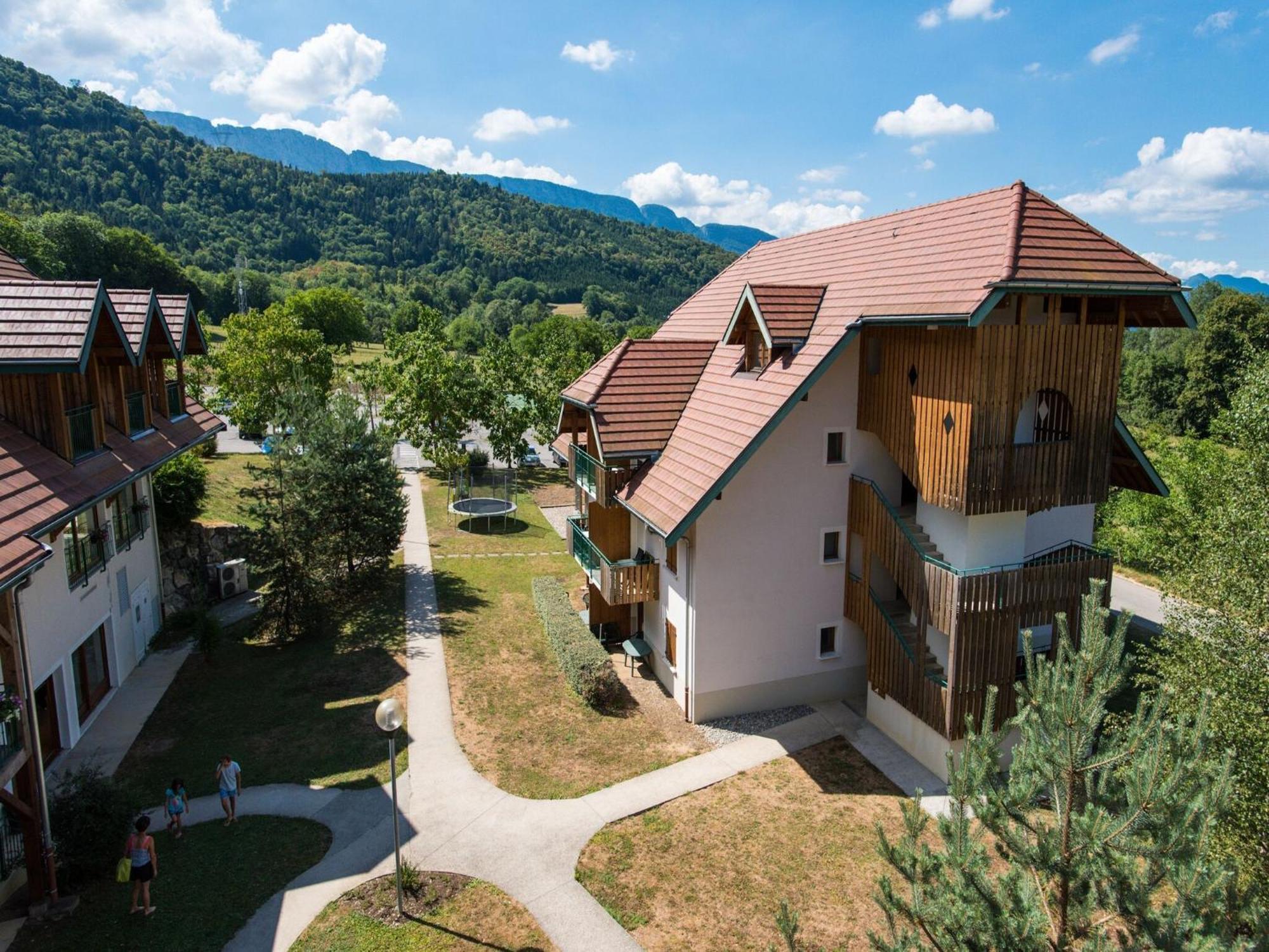 Great Holiday Home Near Lake Annecy Giez Exteriör bild